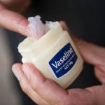 5 Advantages of using Vaseline